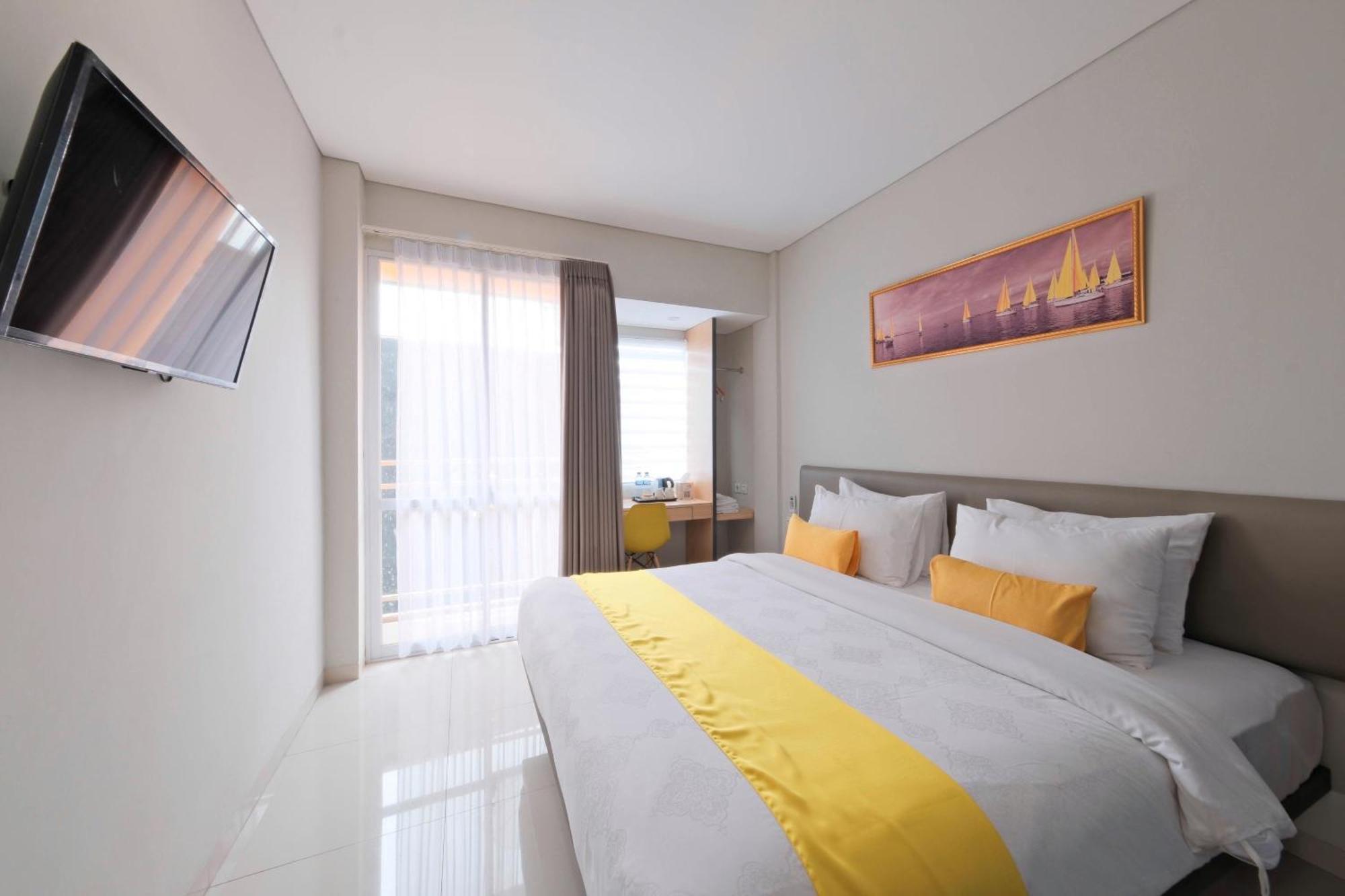 S101 Hotels Semarang Kültér fotó