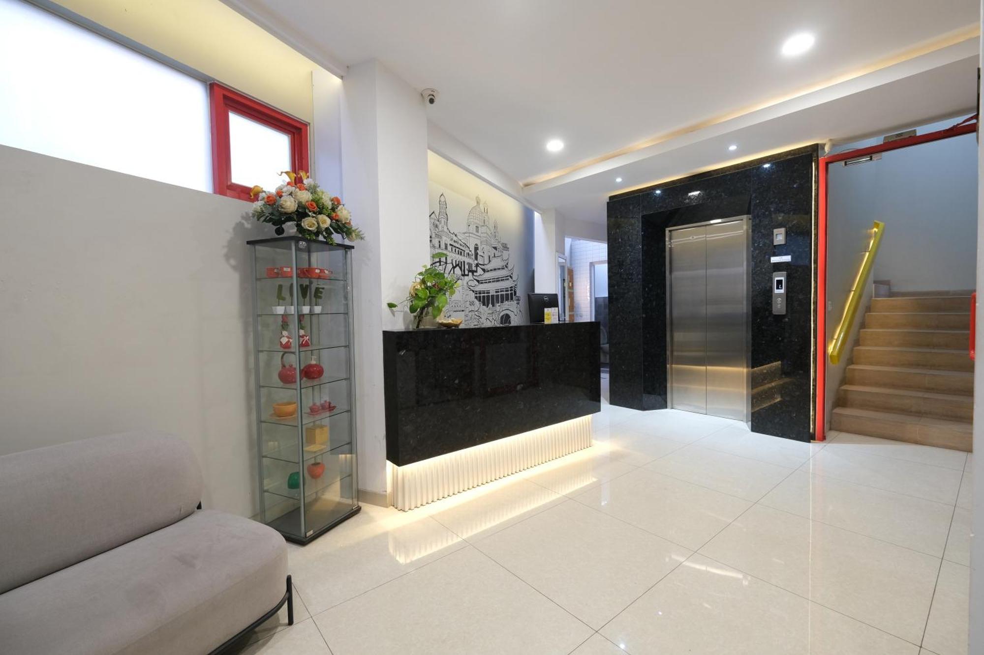S101 Hotels Semarang Kültér fotó